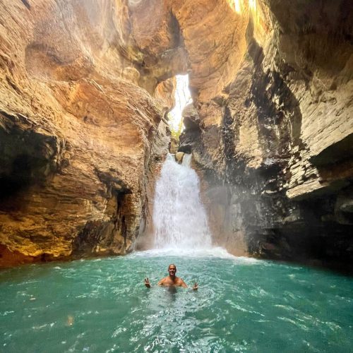 La leona waterfall costa rica